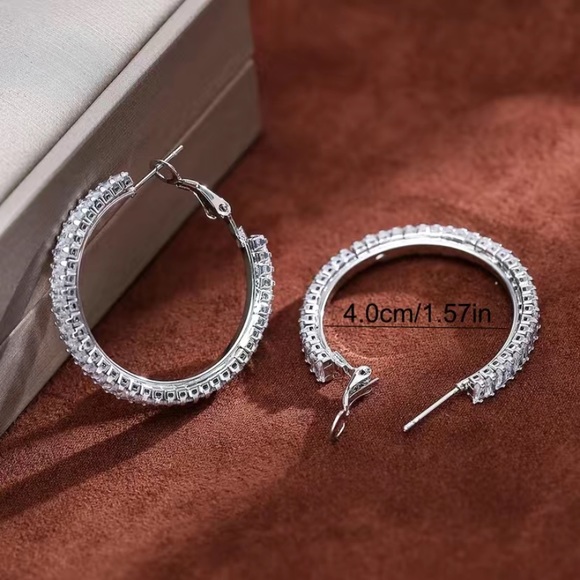 🌹special🌹NWT Full Rectangle Shiny Hoop Earrings Copper Silver Plated Jewelry - Picture 4 of 5